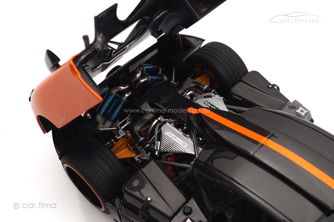 Pagani Zonda Cinque Coupe Arancio St. Tropez Almost Real 1:18 850603001 Pagani Zonda Cinque Coupe Arancio St. Tropez Almost Real 1:18 850603001