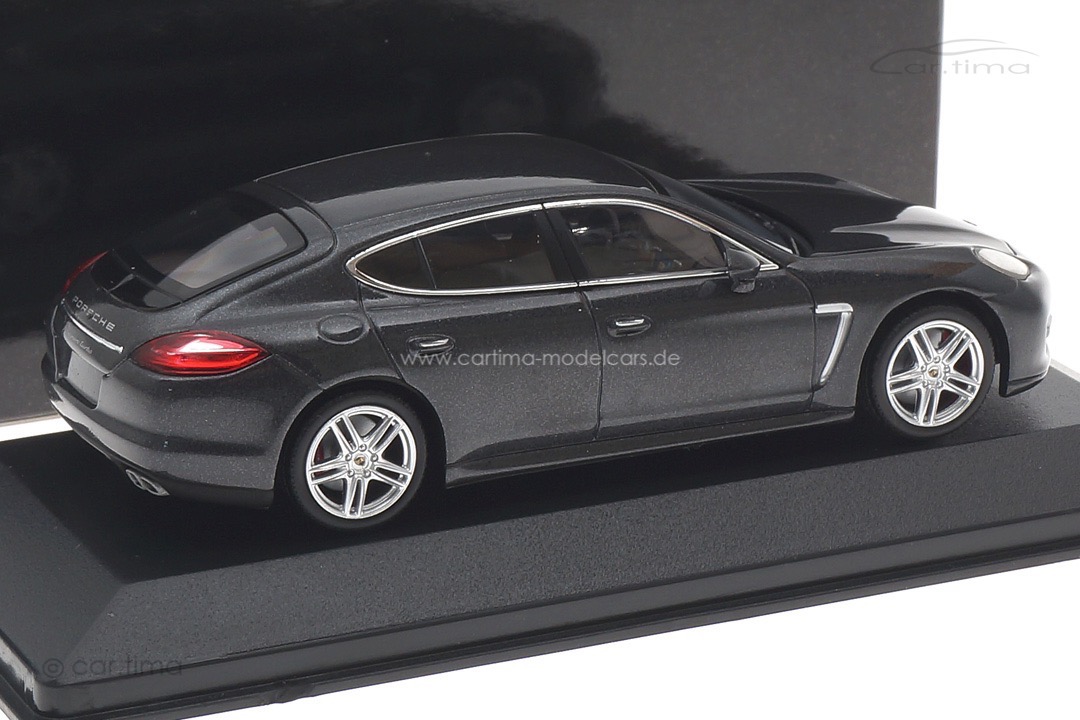 Porsche Panamera Turbo (970.1) 2009 graumetallic Minichamps 1:43 403068275 Porsche Panamera Turbo (970.1) 2009 graumetallic Minichamps 1:43 403068275