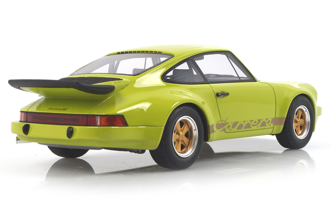 Porsche 911 Carrera RS 3.0 Lichtgrün GT Spirit 1:18 GT822 Porsche 911 Carrera RS 3.0 Lichtgrün GT Spirit 1:18 GT822