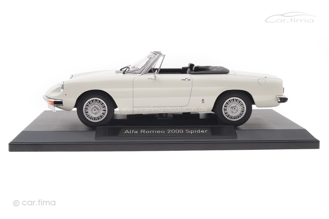 Alfa Romeo 2000 Spider 1978 weiß Norev 1:18 187882 Alfa Romeo 2000 Spider 1978 weiß Norev 1:18 187882