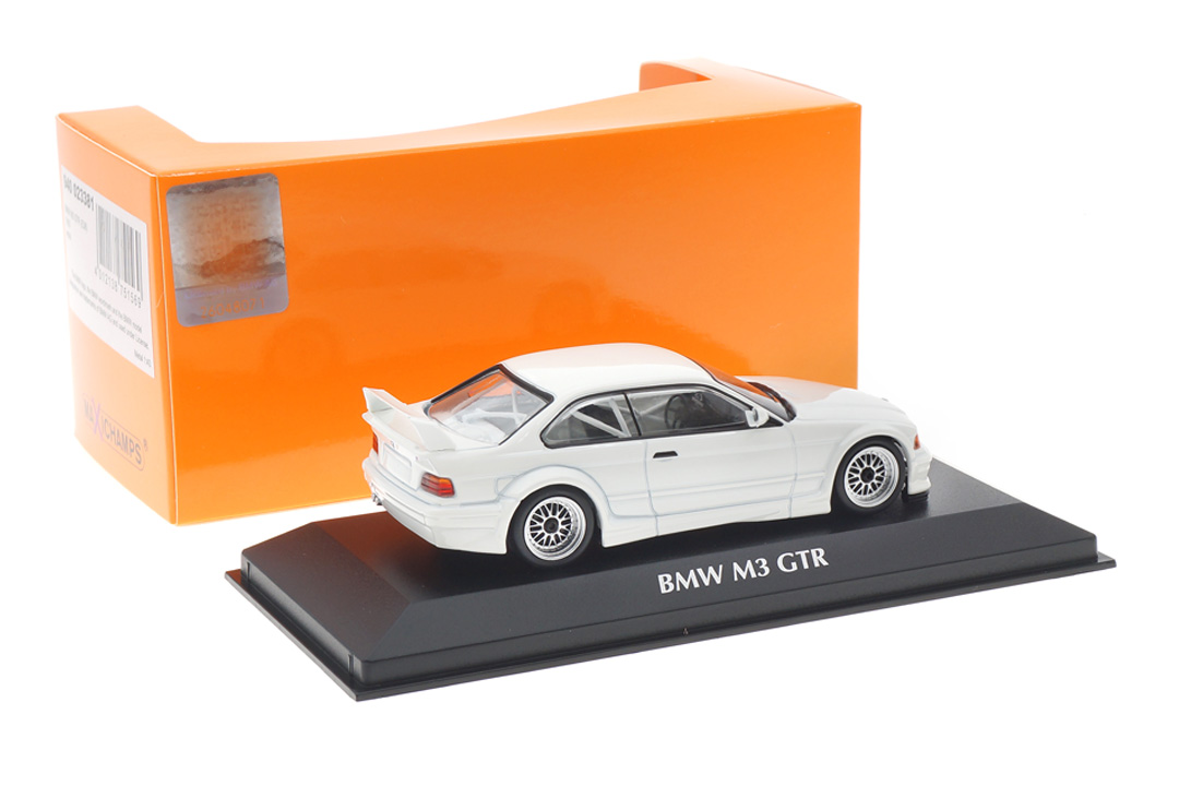BMW M3 (E36) GTR weiß Minichamps 1:43 940023381 BMW M3 (E36) GTR weiß Minichamps 1:43 940023381