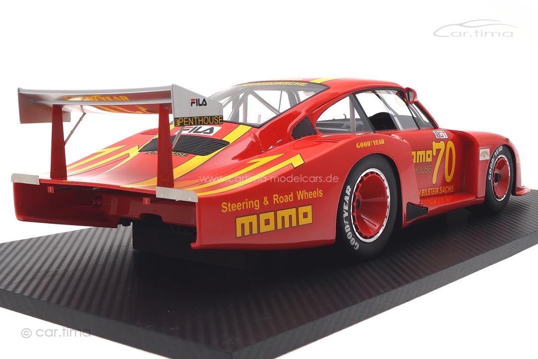 Porsche 935/78 "Moby Dick" Momo DRM Norisring 1981 Gianpiero Moretti TSM 1:12 TSM120008 Porsche 935/78 "Moby Dick" Momo DRM Norisring 1981 Gianpiero Moretti TSM 1:12 TSM120008