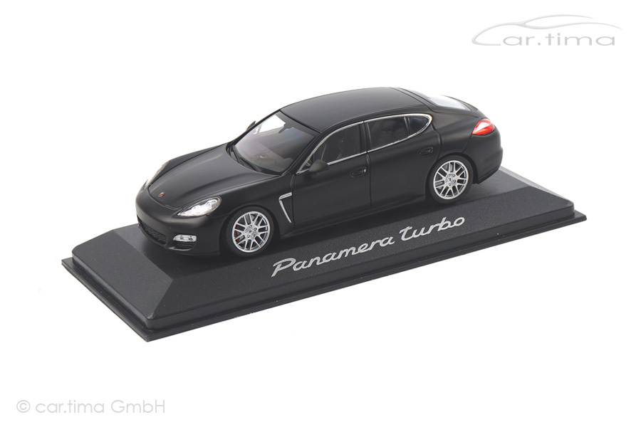 Porsche Panamera Turbo mattschwarz Minichamps 1:43 WAP0200270C