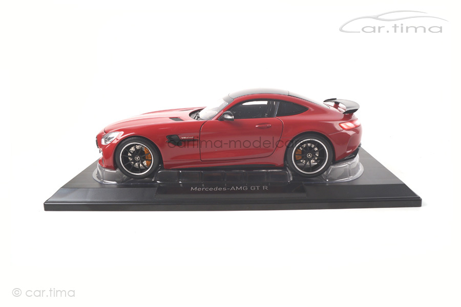 Mercedes-Benz AMG GT-R rot Norev 1:18 183452 Mercedes-Benz AMG GT-R rot Norev 1:18 183452