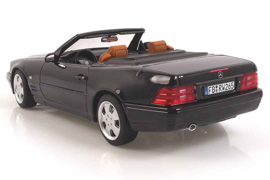 Mercedes-Benz SL 500 1999 schwarz Norev 1:18 183750 Mercedes-Benz SL 500 1999 schwarz Norev 1:18 183750