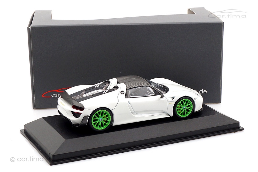 Porsche 918 Spyder Weissach Paket Weiß/Rad grün Minichamps car.tima CUSTOMIZED 1:43