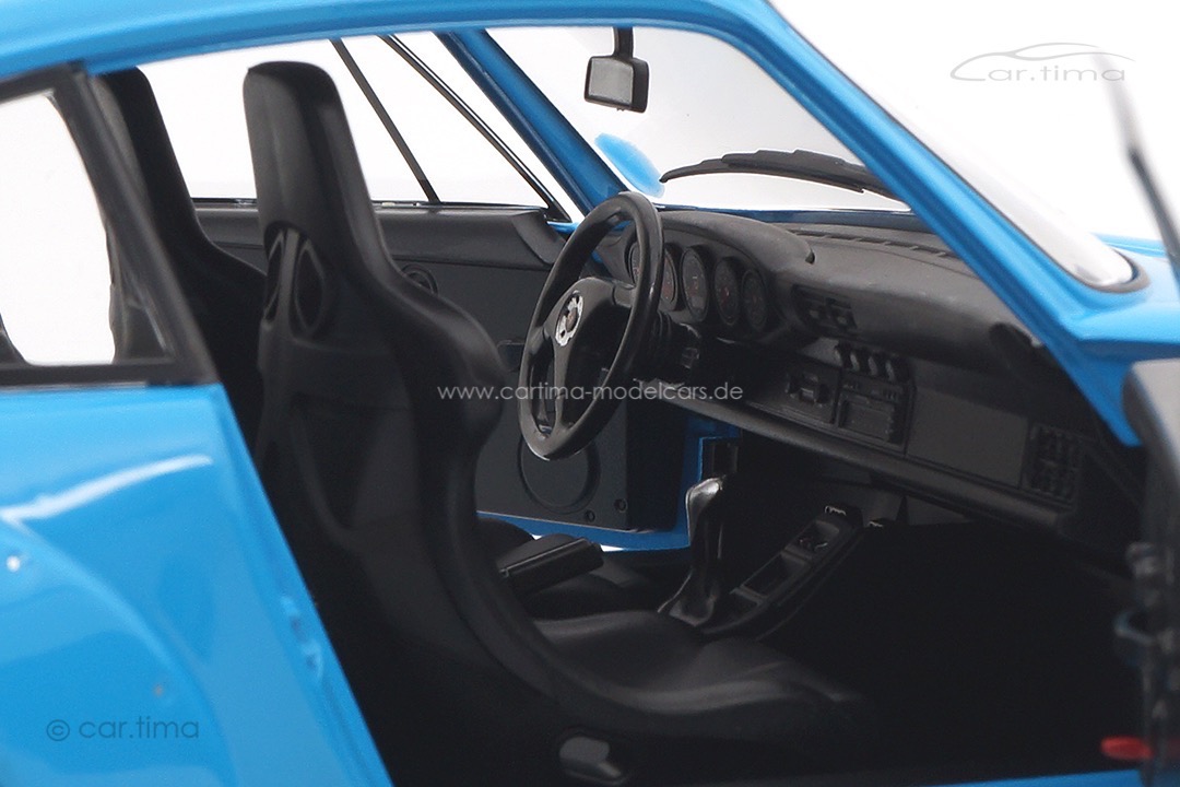 Porsche 911 (993) GT2 Rivierablau inkl. Vitrine KK Scale 1:12 KKDC120283S-VIT