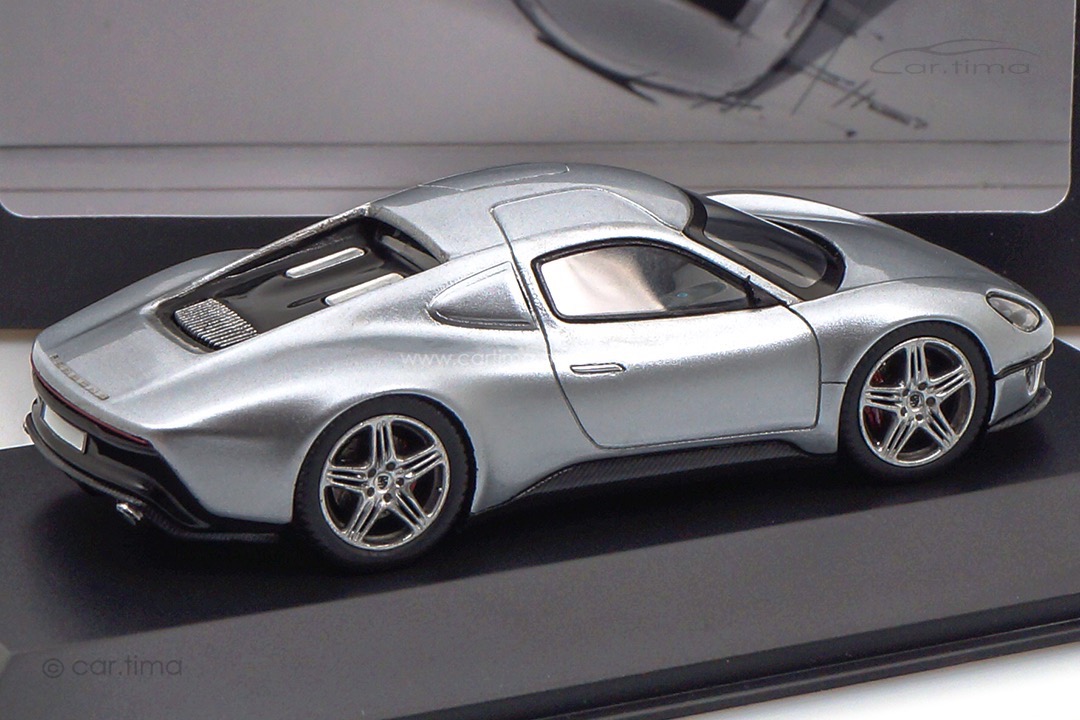 Porsche 904 Living Legend Spark 1:43 WAP0204510T904 Porsche 904 Living Legend Spark 1:43 WAP0204510T904