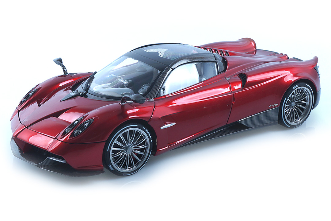 Pagani Huayra Roadster rot LCD Models 1:18 LCD18002RE