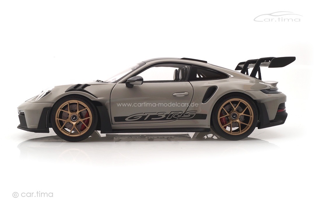 Porsche 911 (992) GT3 RS Weissach Package Kreide Norev 1:18 187355 Porsche 911 (992) GT3 RS Weissach Package Kreide Norev 1:18 187355