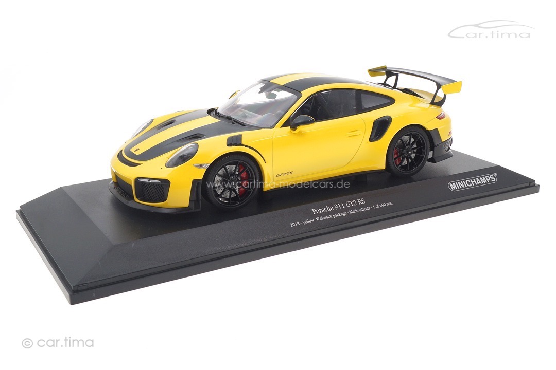 Porsche 911 (991 II) GT2 RS Weissach Package Racinggelb Minichamps 1:18 155068311