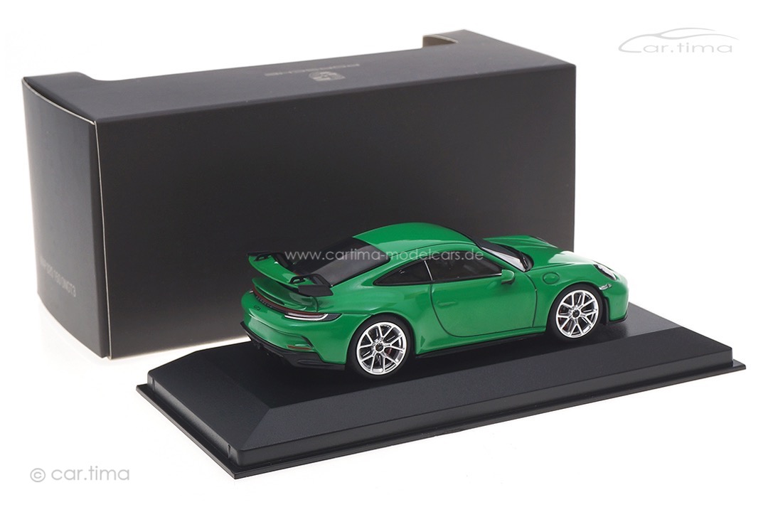 Porsche 911 (992) GT3 Pythongrün Minichamps 1:43 WAP0201500NGT3 Porsche 911 (992) GT3 Pythongrün Minichamps 1:43 WAP0201500NGT3
