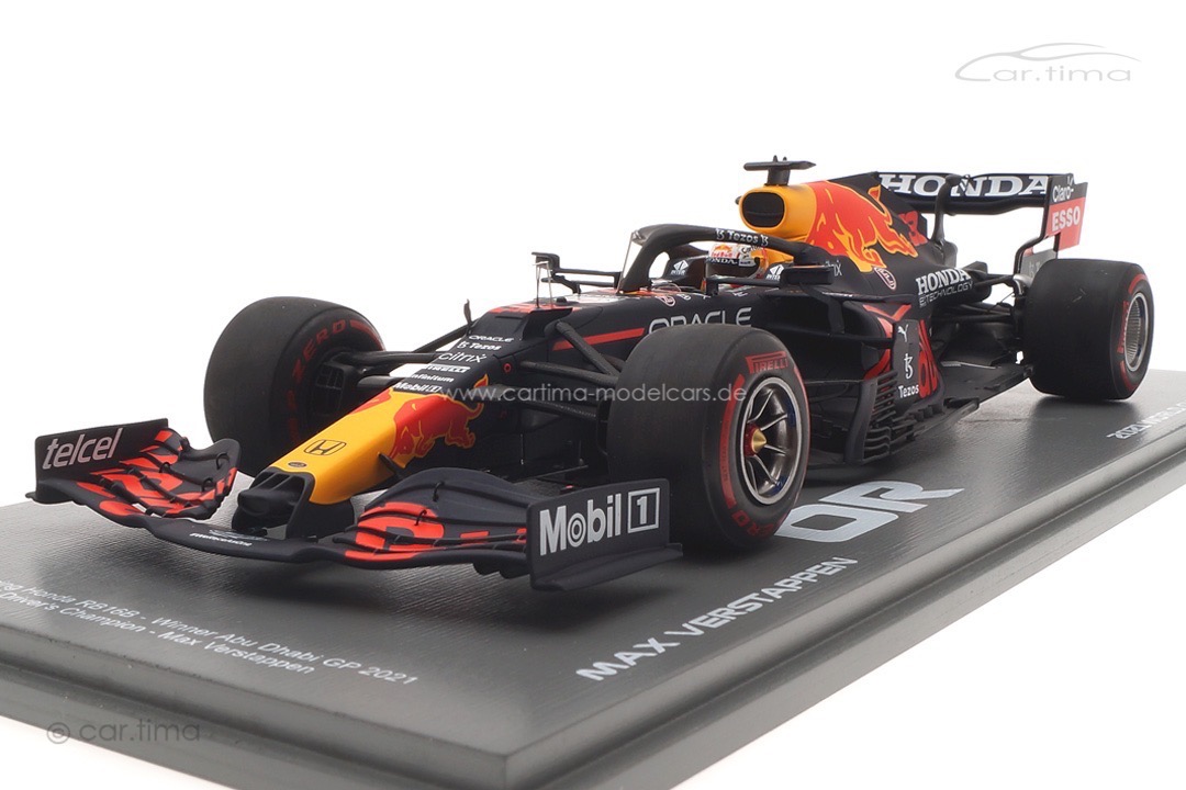 Red Bull Racing RB16B Winner GP Abu Dhabi 2021 Max Verstappen/pit board/No.1 board/displaycase Spark Red Bull Racing RB16B Winner GP Abu Dhabi 2021 Max Verstappen/pit board/No.1 board/displaycase Spark