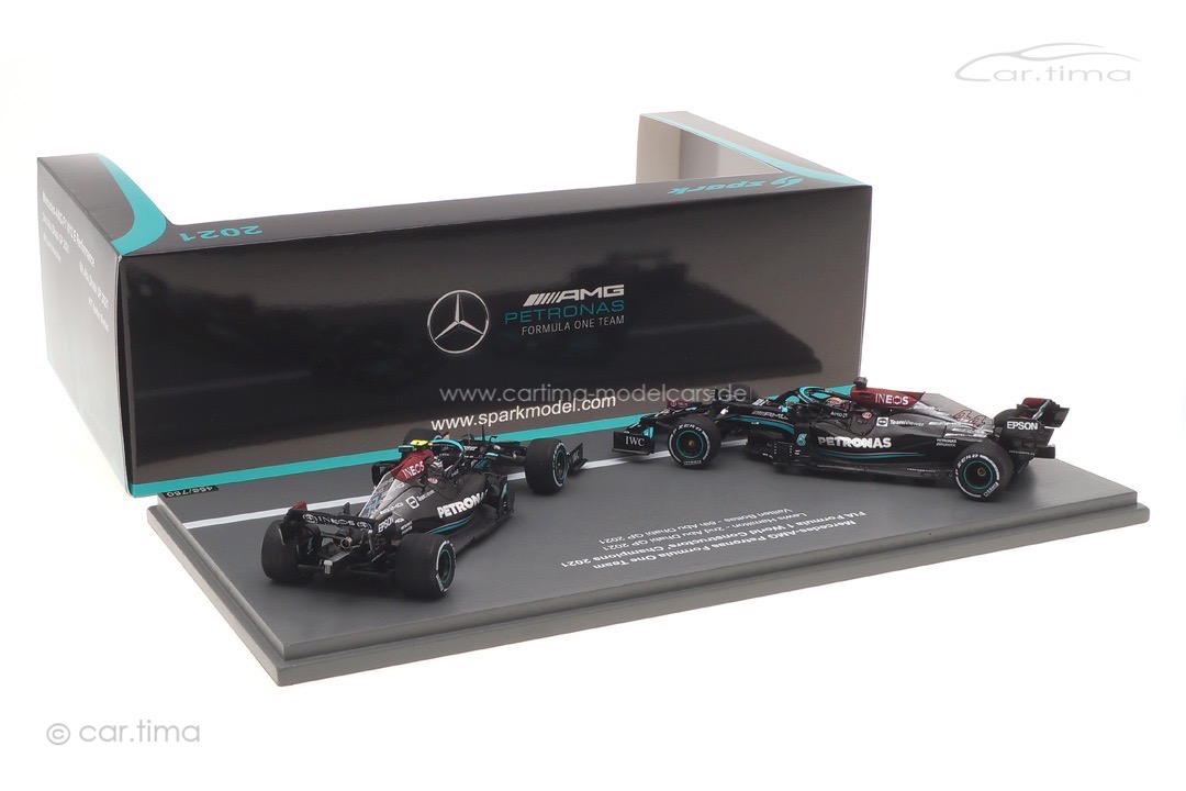 Set Mercedes-AMG Petronas W12 E Formula 1 Constructor's Champion 2021 Hamilton/Bottas Spark 1:43