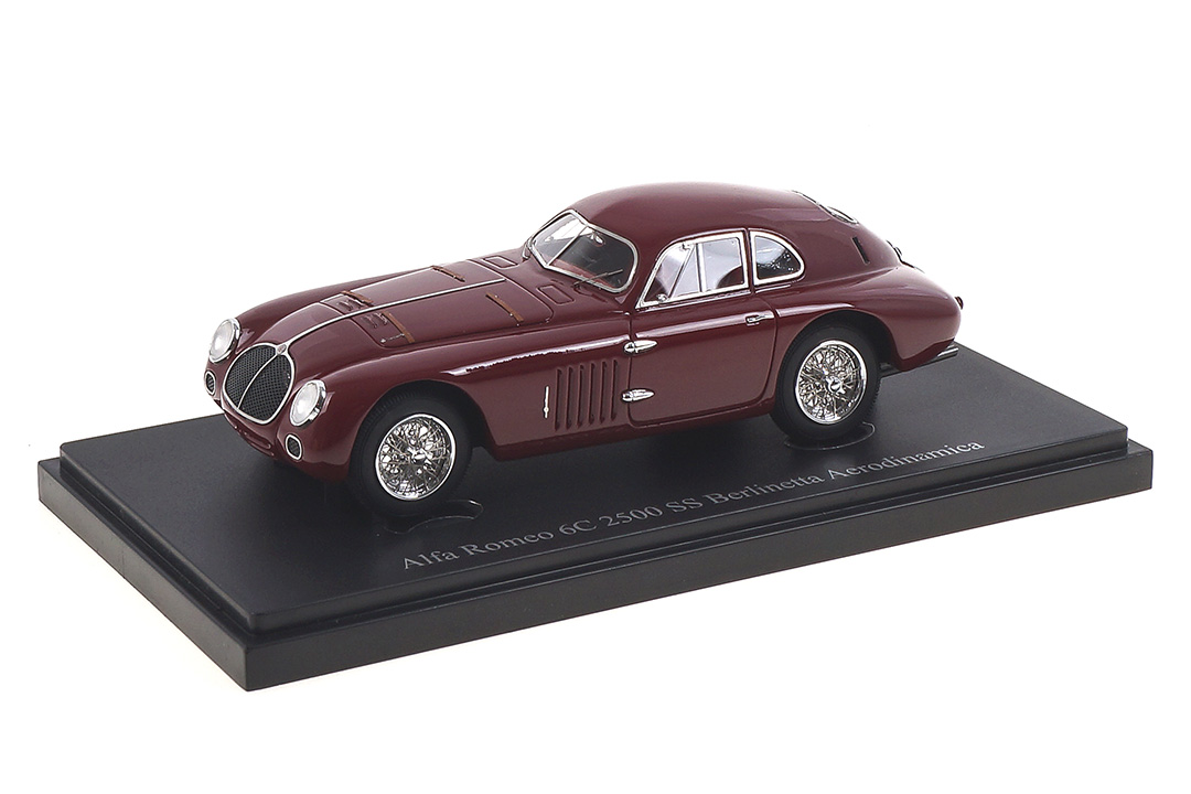 Alfa Romeo 6C 2500SS Berlinetta Aerodynamico rot autocult 1:43 04029 Alfa Romeo 6C 2500SS Berlinetta Aerodynamico rot autocult 1:43 04029