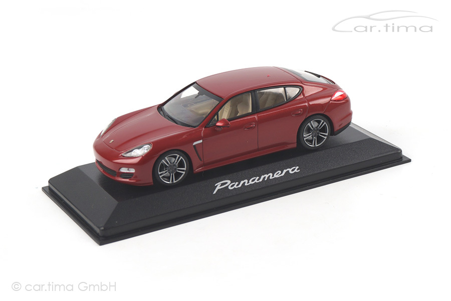 Porsche Panamera rot met. Minichamps 1:43 WAP02000119
