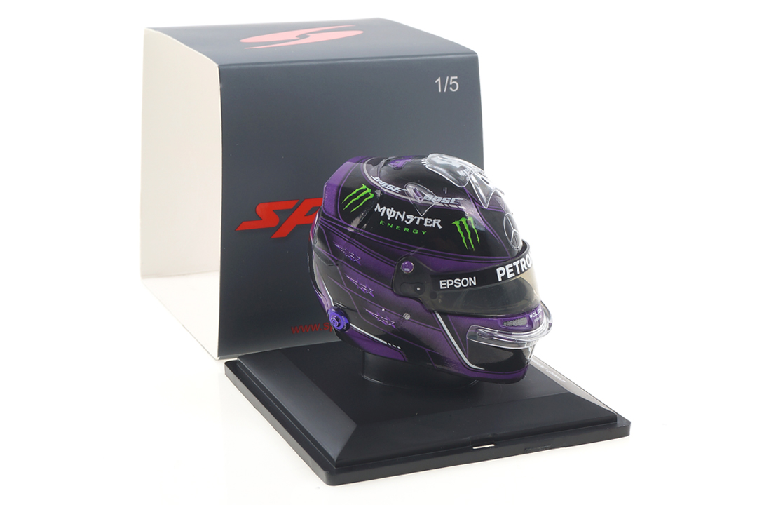 Helm/Helmet Lewis Hamilton Mercedes-AMG Petronas 2020 Spark 1:5 5HF038