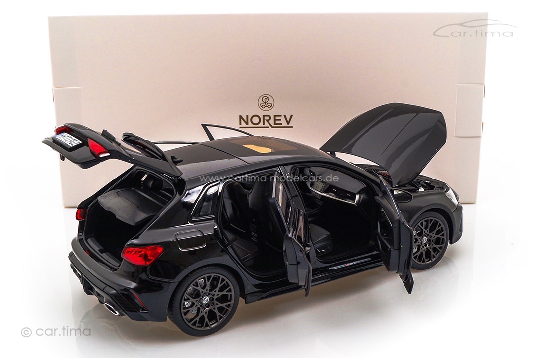 Audi RS3 2025 Myth Black met. Norev 1:18 188388