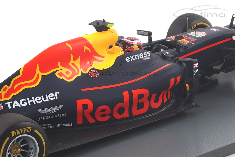 Red Bull Racing RB12 TAG Heuer Chinese GP 2016 Daniil Kvyat Spark 1:18 18S246 Red Bull Racing RB12 TAG Heuer Chinese GP 2016 Daniil Kvyat Spark 1:18 18S246