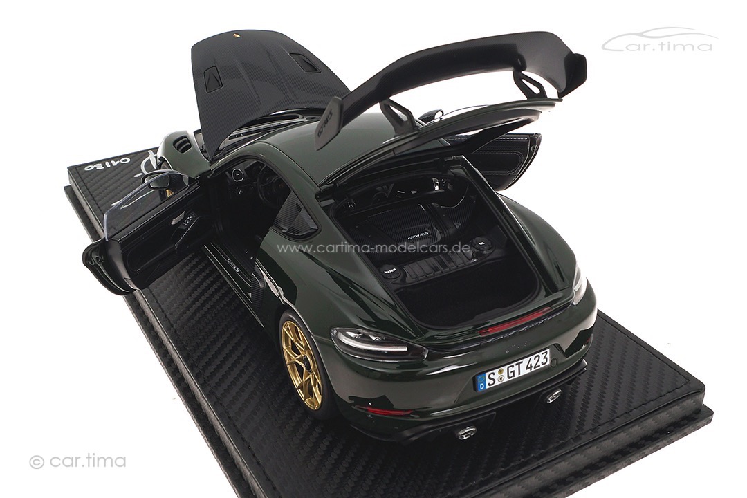 Porsche 718 GT4 RS Brewstergreen Originalsignatur Andreas Preuninger car.tima CUSTOMIZED 1:18 Porsche 718 GT4 RS Brewstergreen Originalsignatur Andreas Preuninger car.tima CUSTOMIZED 1:18
