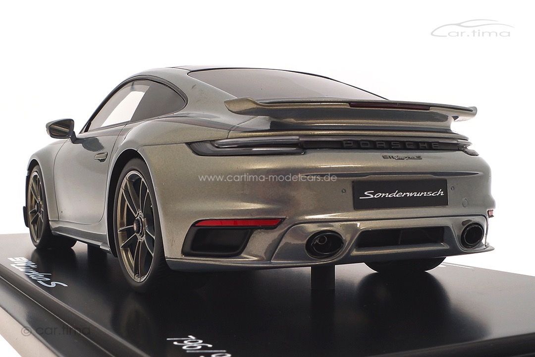 Porsche 911 (992) Turbo S Sonderwunsch Urban Bamboo Chromaflair Spark 1:18 WAP0219100RTSS