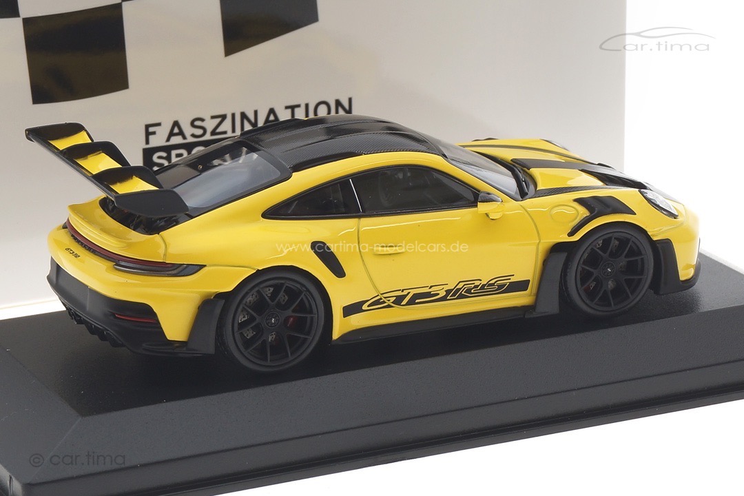 Porsche 911 (992) GT3 RS Weissach Paket Racinggelb/Rad schwarz Minichamps 1:43 413062116 Porsche 911 (992) GT3 RS Weissach Paket Racinggelb/Rad schwarz Minichamps 1:43 413062116