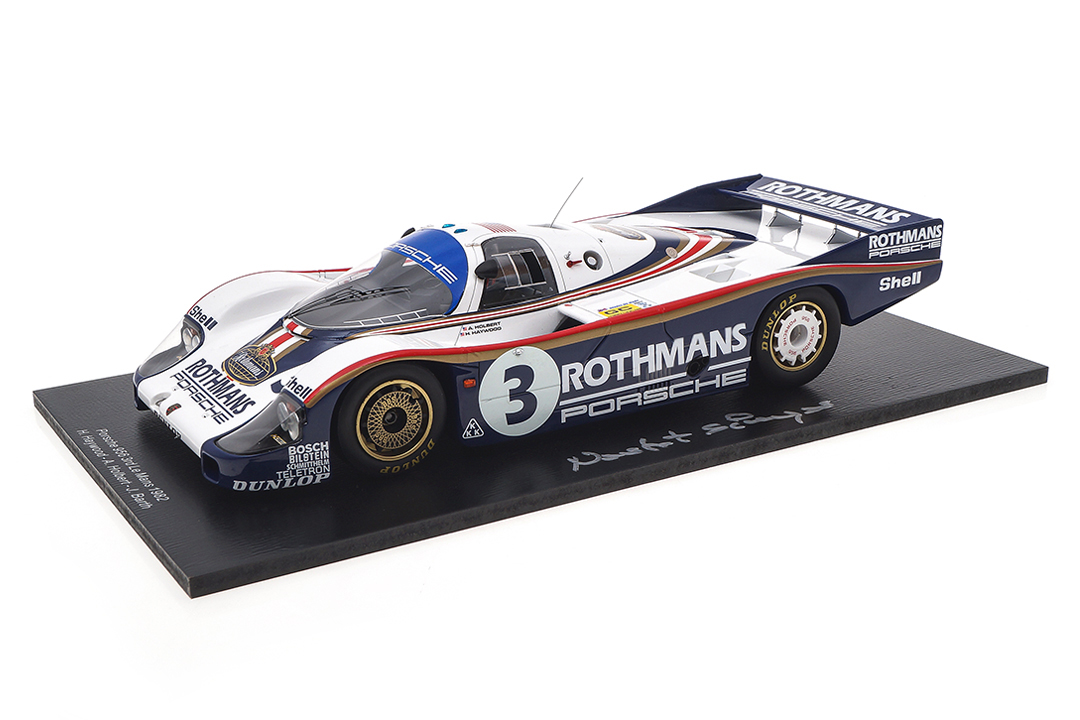 Porsche 956 L 24h Le Mans 1982 Signatur Norbert Singer inkl. Vitrine Spark 1:18 18S424SIG