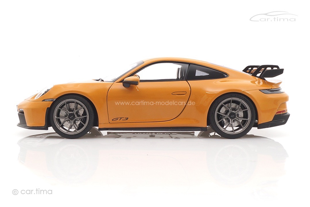 Porsche 911 (992) GT3 Bahamayellow Norev 1:18 187387
