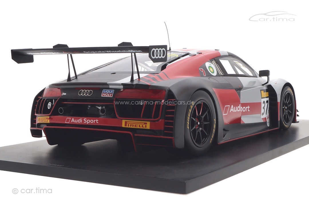 Audi R8 LMS Winner 12h Bathurst 2017 Mies/Winkelhock/van der Zande Spark 1:12 12AS001 Audi R8 LMS Winner 12h Bathurst 2017 Mies/Winkelhock/van der Zande Spark 1:12 12AS001
