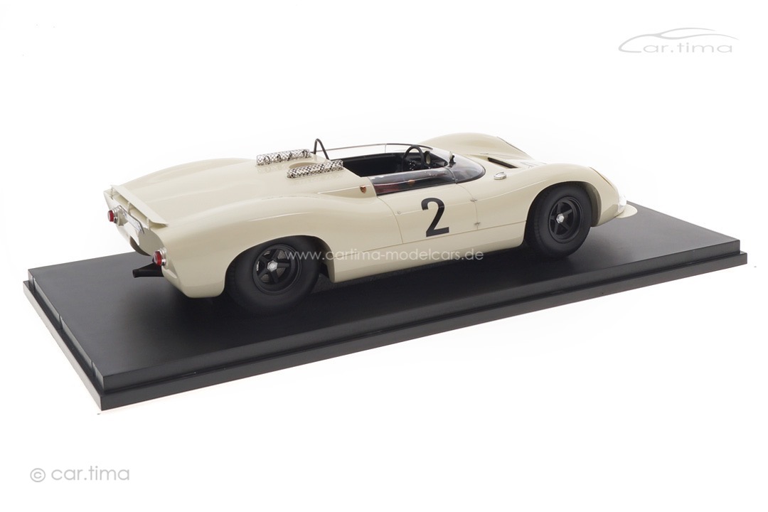Porsche 910-8 Bergspyder Winner Rossfeld 1967 Rolf Stommelen Matrix 1:18 MXL1607-011