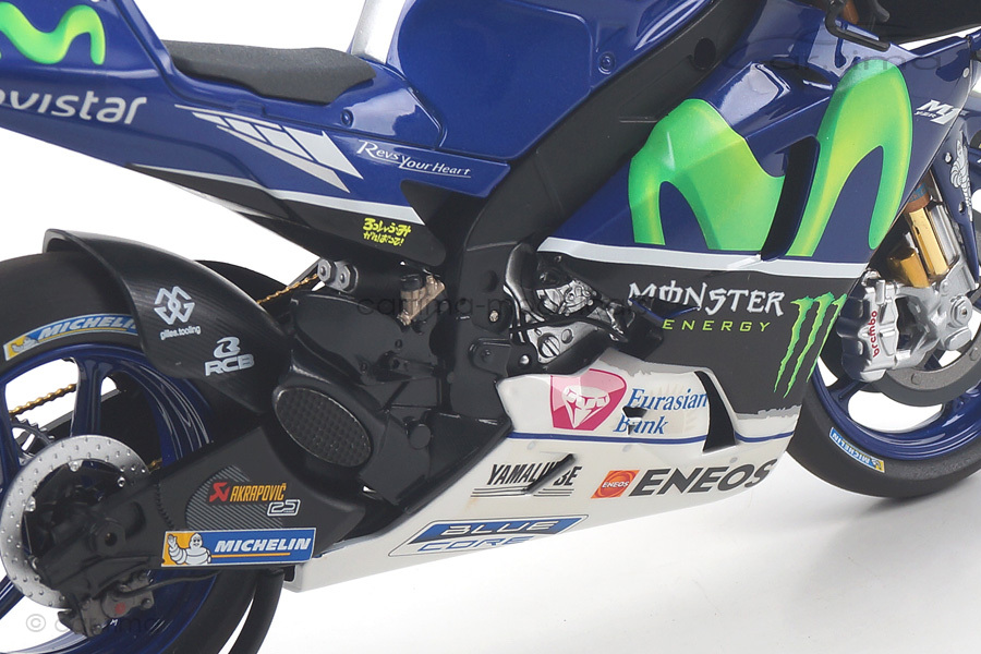 Yamaha YZR-M1 Moto GP 2016 Valentino Rossi Minichamps 1:12 122163046 Yamaha YZR-M1 Moto GP 2016 Valentino Rossi Minichamps 1:12 122163046