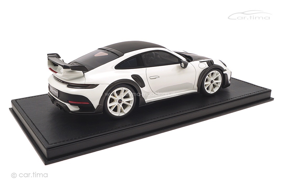 TECHART GTstreet R (Basis 992) Weiß/Rad weiß TECHART Collection 1:18 092.992.118.009 TECHART GTstreet R (Basis 992) Weiß/Rad weiß TECHART Collection 1:18 092.992.118.009