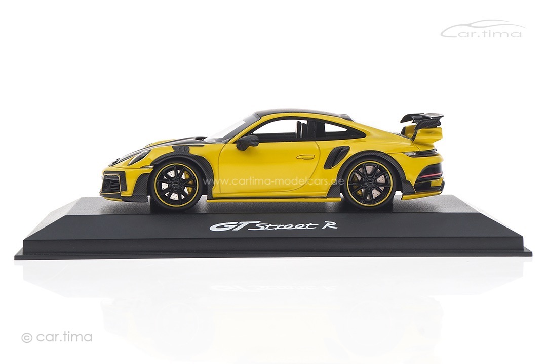 TECHART GTstreet R (Basis 992 Turbo) Racinggelb TECHART Collection 1:43 092.992.143.001 TECHART GTstreet R (Basis 992 Turbo) Racinggelb TECHART Collection 1:43 092.992.143.001