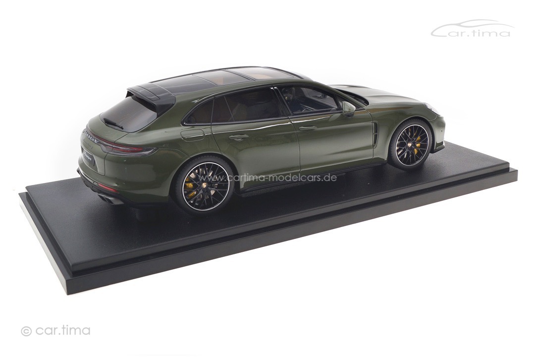 Porsche Panamera Turbo S Sport Turismo 2021 Nato Olive GT Spirit 1:18 GT447 Porsche Panamera Turbo S Sport Turismo 2021 Nato Olive GT Spirit 1:18 GT447