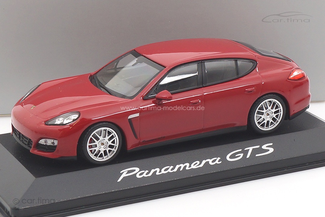 Porsche Panamera GTS Karminrot Minichamps 1:43 WAP0200230C