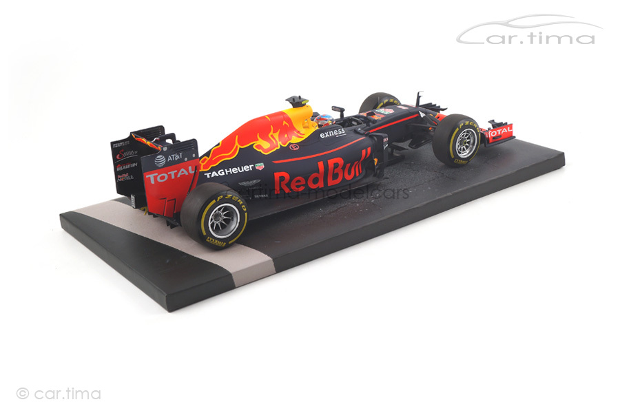 Red Bull Racing RB12 Winner Spanish GP 2016 Max Verstappen Minichamps 1:18 117160333 Red Bull Racing RB12 Winner Spanish GP 2016 Max Verstappen Minichamps 1:18 117160333