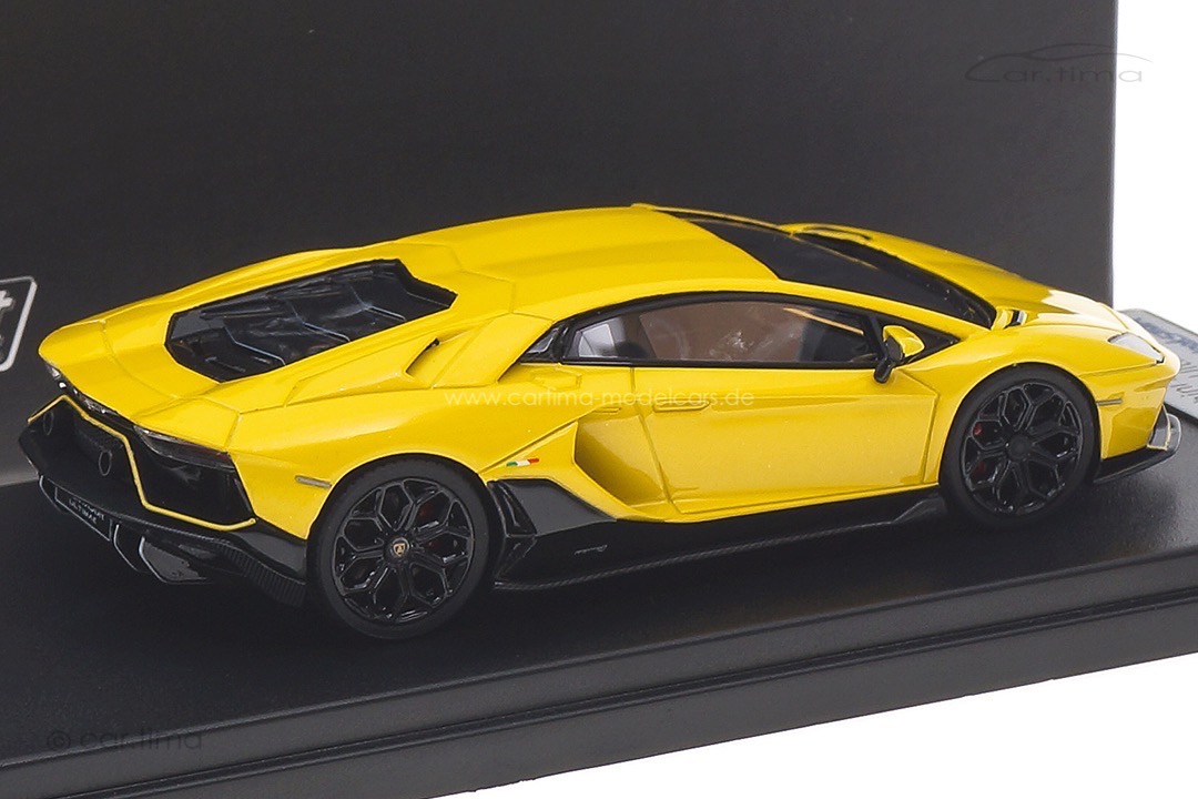Lamborghini Aventador Ultimae Giallo belenus Looksmart 1:43 LS525D