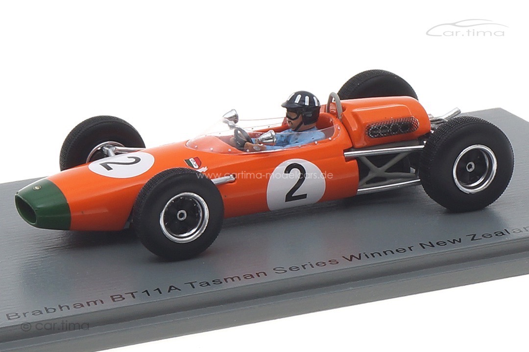Brabham BT11A GP New Zealand 1965 Graham Hill Spark 1:43 S7432 Brabham BT11A GP New Zealand 1965 Graham Hill Spark 1:43 S7432