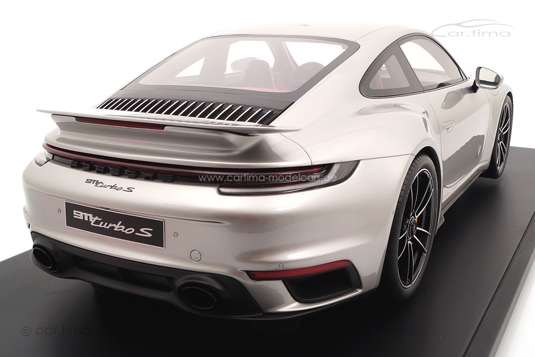 Porsche 911 (992) Turbo S GT-silber GT Spirit 1:8 GTS801801