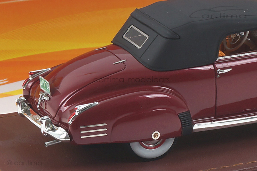 Cadillac Series 62 Convertible Coupe rot GLM 1:43 GLM119704 Cadillac Series 62 Convertible Coupe rot GLM 1:43 GLM119704