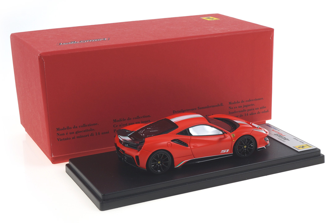 Ferrari 488 Pista Piloti Rosso F1 LookSmart 1:43 LS488PPE Ferrari 488 Pista Piloti Rosso F1 LookSmart 1:43 LS488PPE