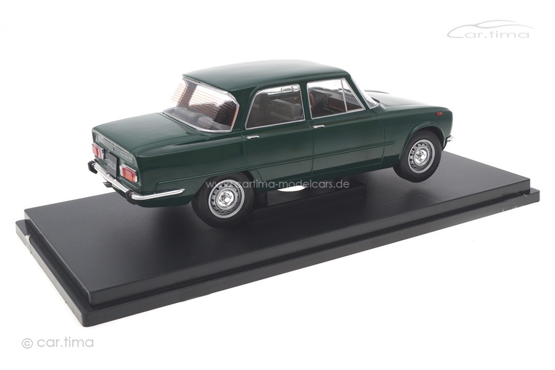 Alfa Romeo Giulia Nuova Super dunkelgrün MCG 1:18 MCG18309 Alfa Romeo Giulia Nuova Super dunkelgrün MCG 1:18 MCG18309