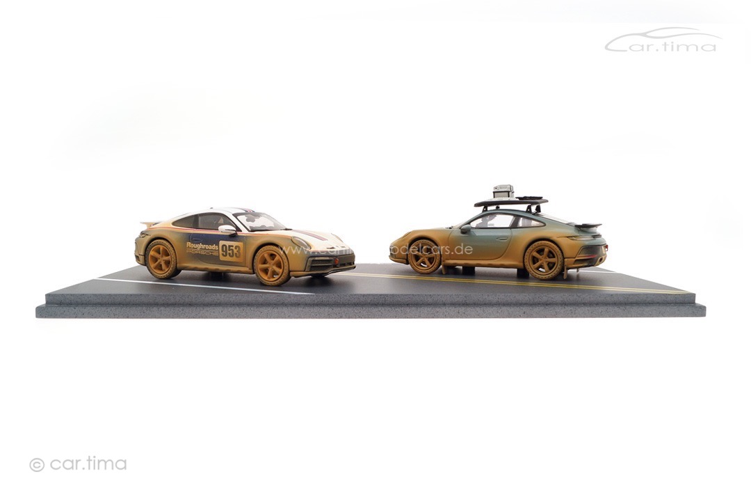 Set Porsche 911 (992) Dakar Ahead Spark 1:43 WAP0201740S0DK Set Porsche 911 (992) Dakar Ahead Spark 1:43 WAP0201740S0DK