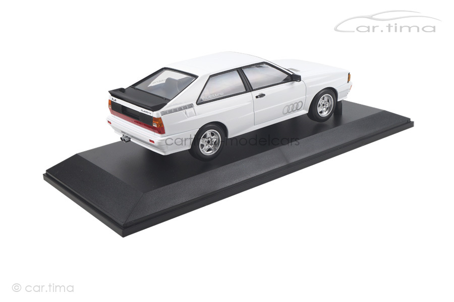 Audi Quattro 1980 weiß Minichamps 1:18 155016120 Audi Quattro 1980 weiß Minichamps 1:18 155016120