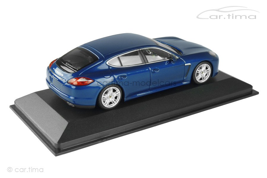 Porsche Panamera 4 (970.1) Saphirblau met. Minichamps 1:43 400068220 Porsche Panamera 4 (970.1) Saphirblau met. Minichamps 1:43 400068220