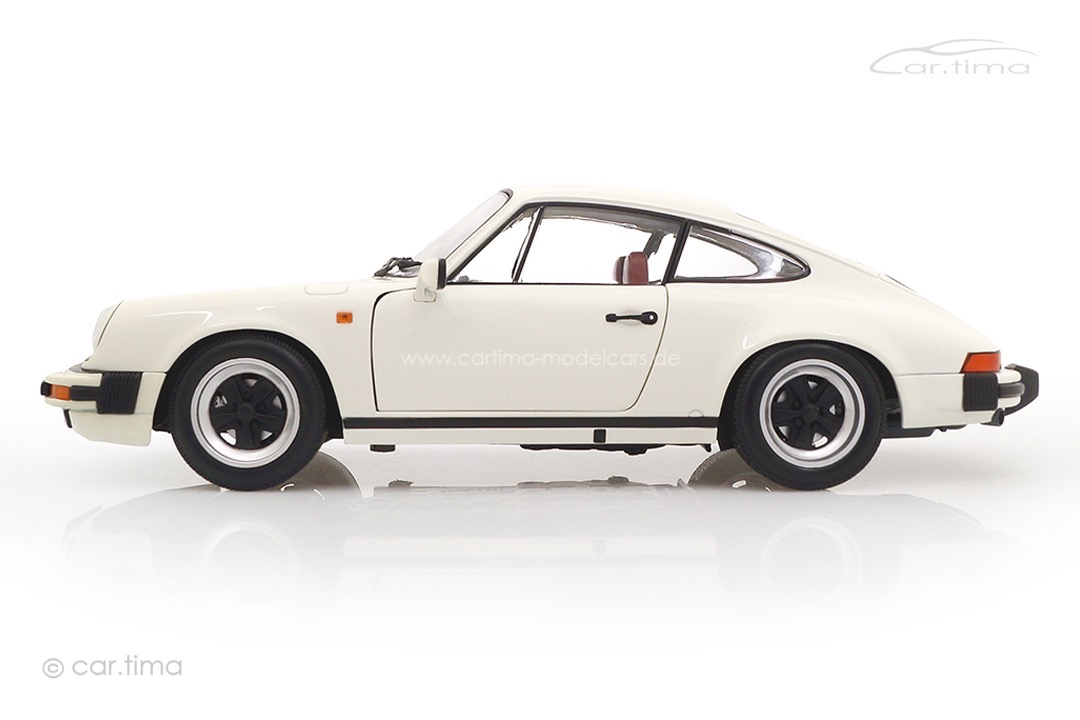 Porsche 911 3.2 Carrera Grandprix-weiß Minichamps 1:18 100063024