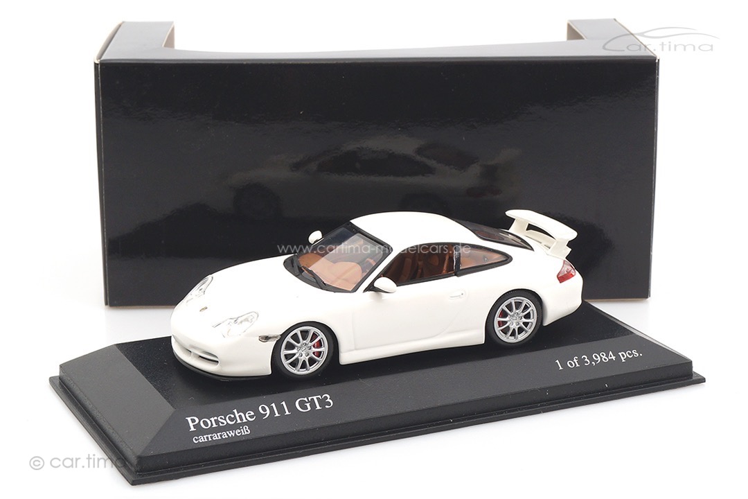 Porsche 911 (996) GT3 Carraraweiß Minichamps 1:43 400062022