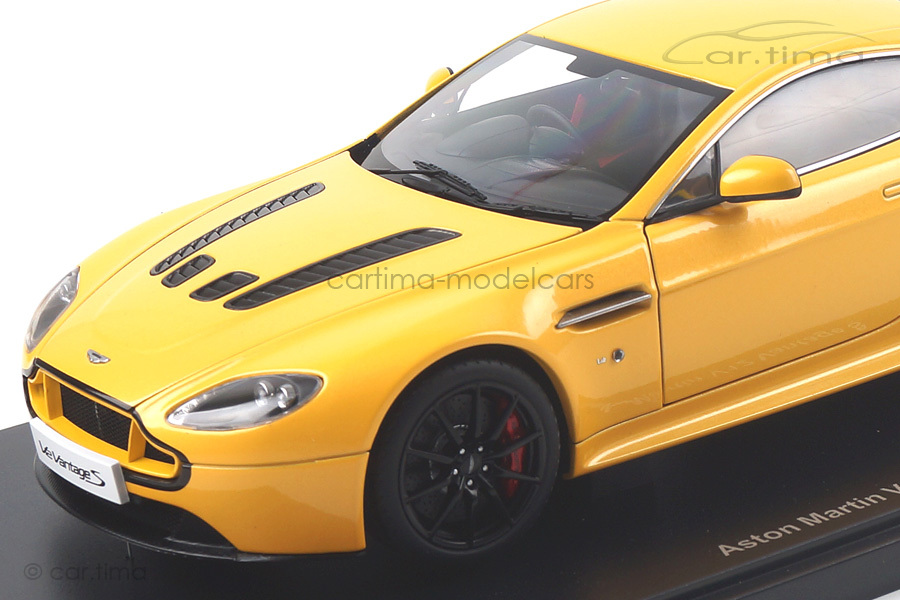 Aston Martin V12 Vantage S gelb met. AUTOart 1:18 70252