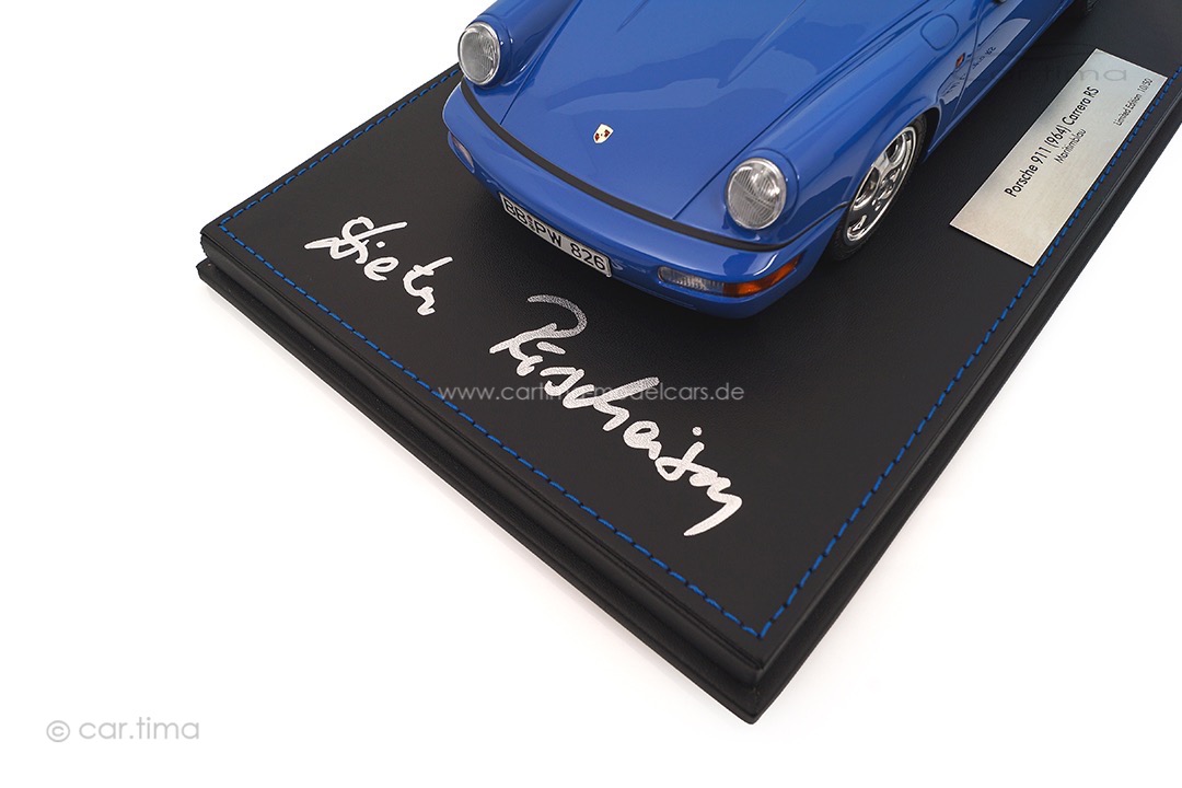Porsche 911 (964) Carrera RS Maritimblau Originalsignatur Dieter Röscheisen car.tima 1:18 Porsche 911 (964) Carrera RS Maritimblau Originalsignatur Dieter Röscheisen car.tima 1:18