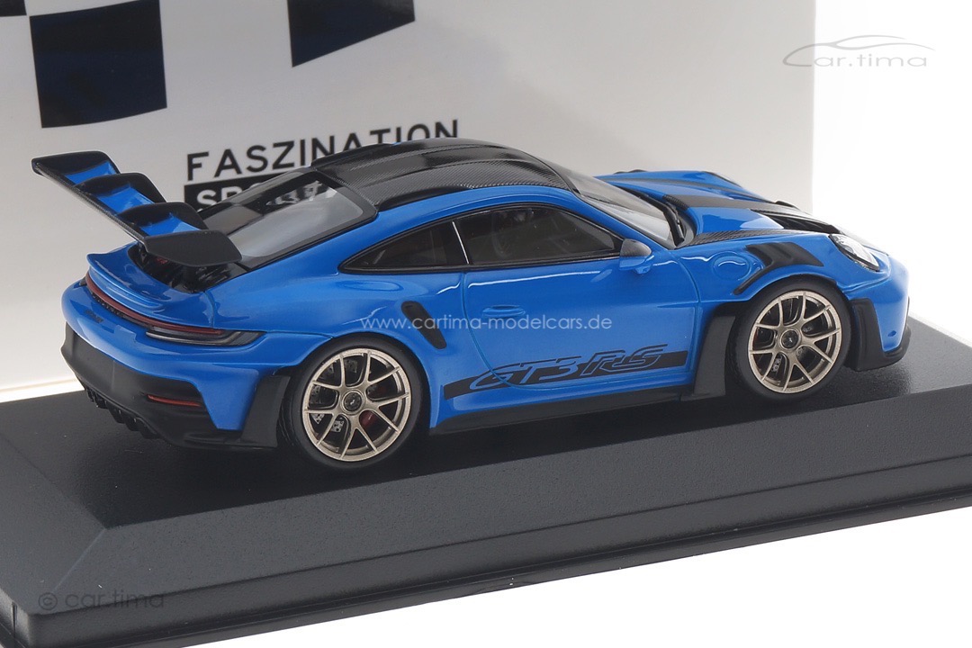 Porsche 911 (992) GT3 RS Weissach Paket Sharkblue/Rad gold Minichamps 1:43 413062110 Porsche 911 (992) GT3 RS Weissach Paket Sharkblue/Rad gold Minichamps 1:43 413062110